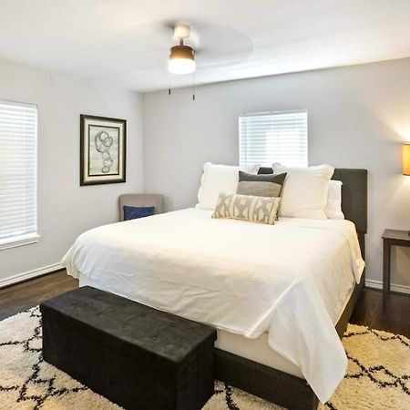 Cozy Heights 2 Bd Bungalow, Walkable Houston Dış mekan fotoğraf